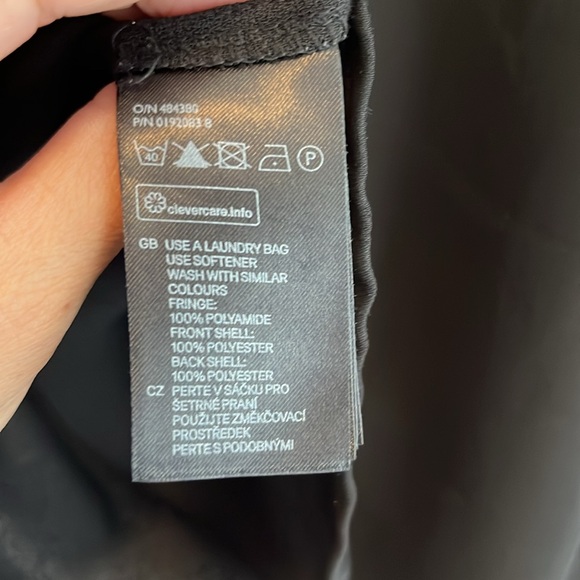 H&M tank top with fringe - Picture 7 of 8